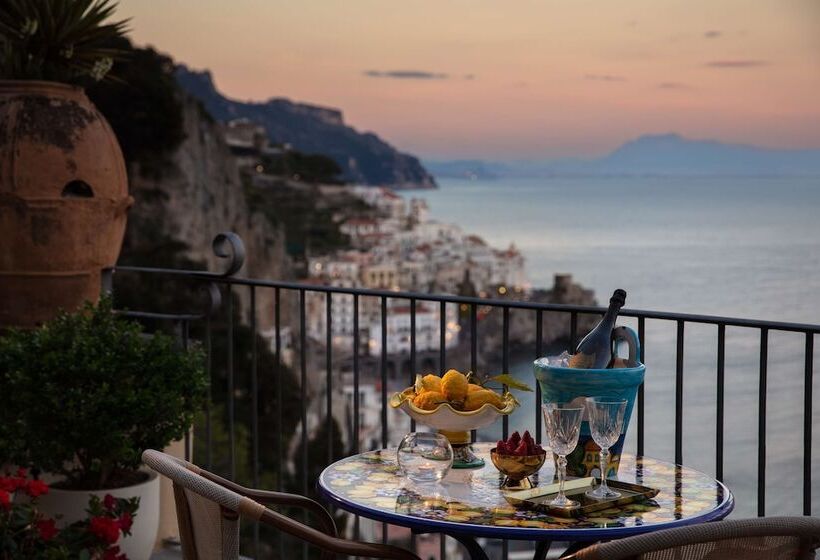 景色の見えるジュニアスイート, Anantara Convento di Amalfi Grand Hotel