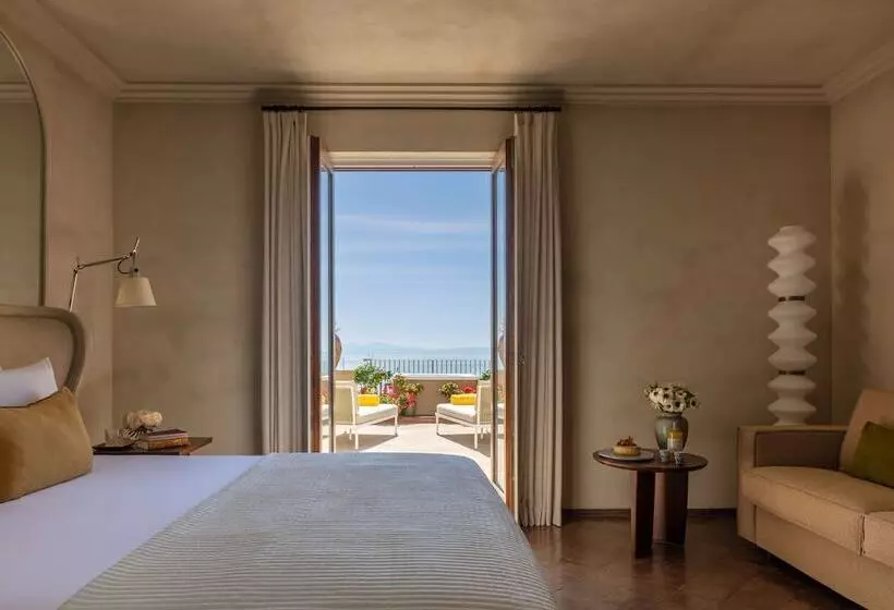 سوئیت جونیور با چشمانداز, Anantara Convento di Amalfi Grand Hotel
