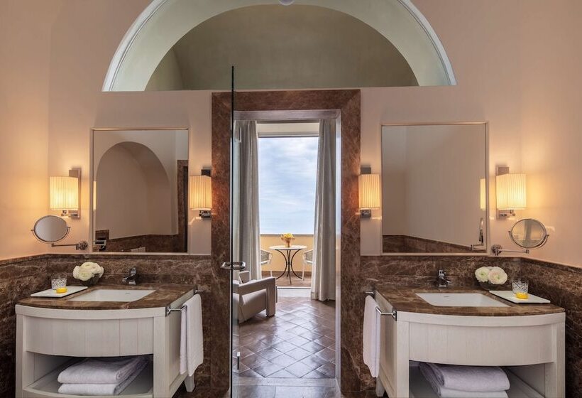 Люкс, Anantara Convento di Amalfi Grand Hotel