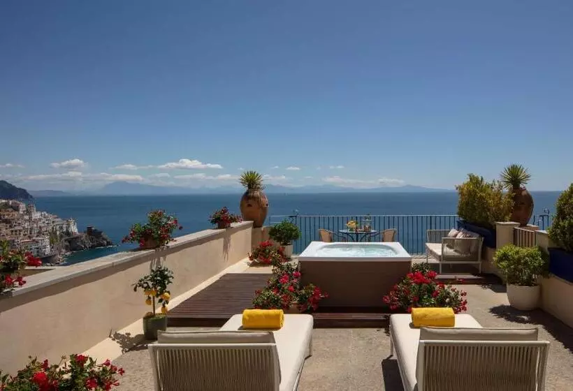 سوئیت جونیور با چشمانداز, Anantara Convento di Amalfi Grand Hotel