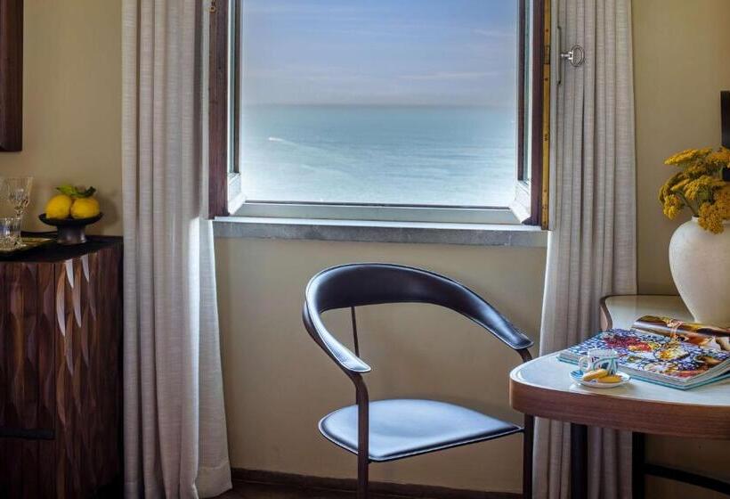 オーシャンビュージュニアスイート, Anantara Convento di Amalfi Grand Hotel