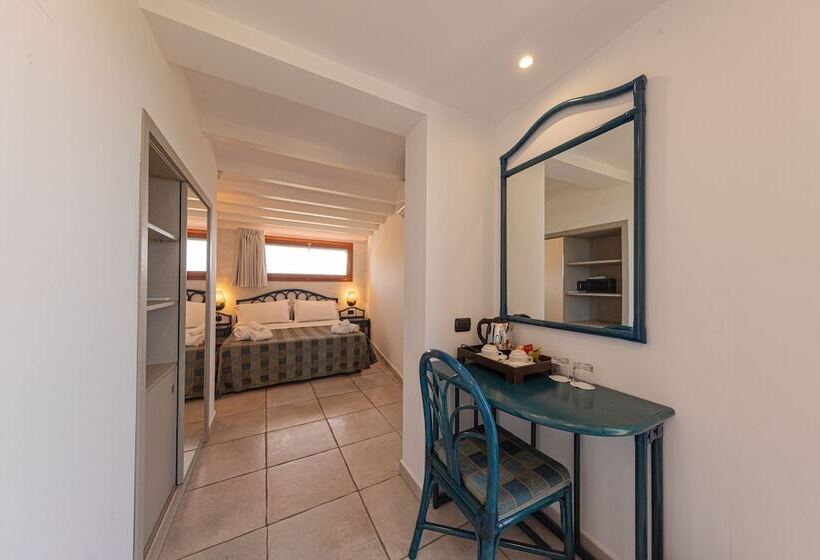 חדר סטנדרט נוף לים, Baia Del Capitano