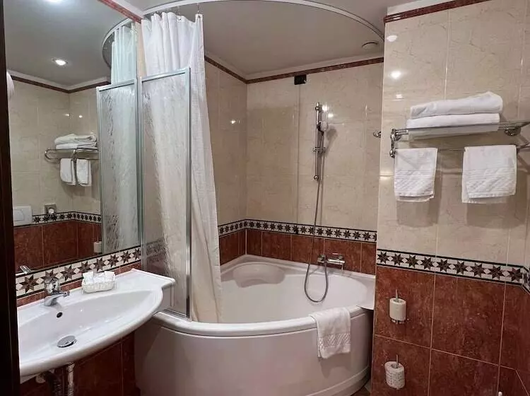 سوییت جونیور, Best Western City