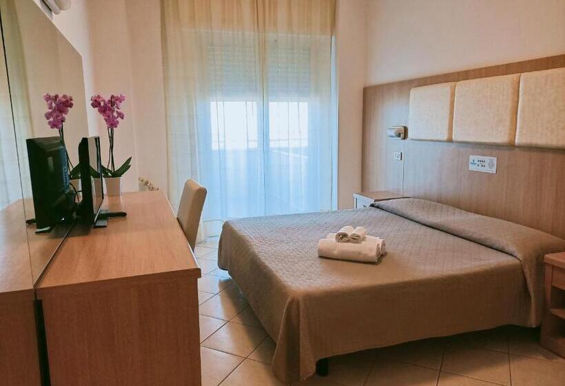 חדר סטנדרט עם מרפסת, Cormoran