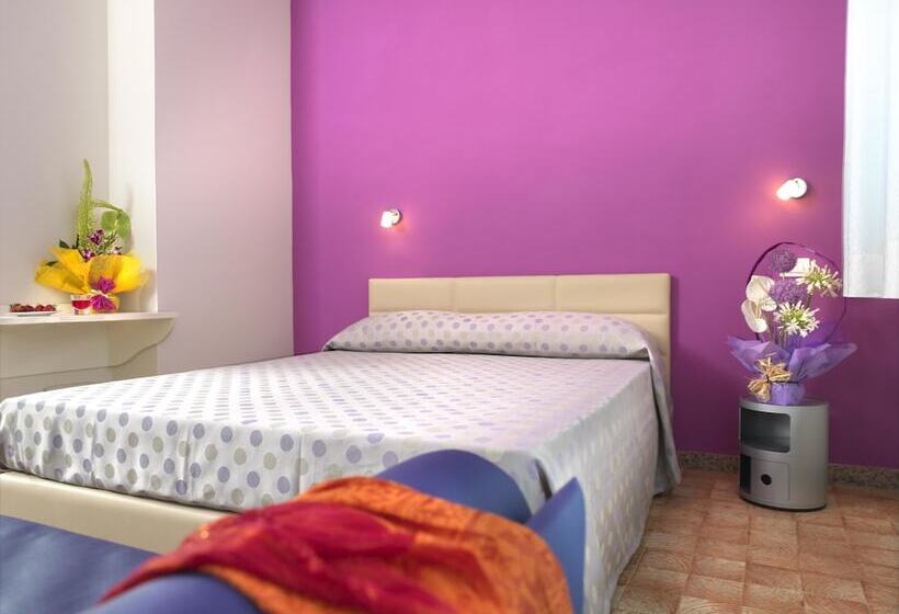 바다 전망 디럭스 3인룸, Elizabeth