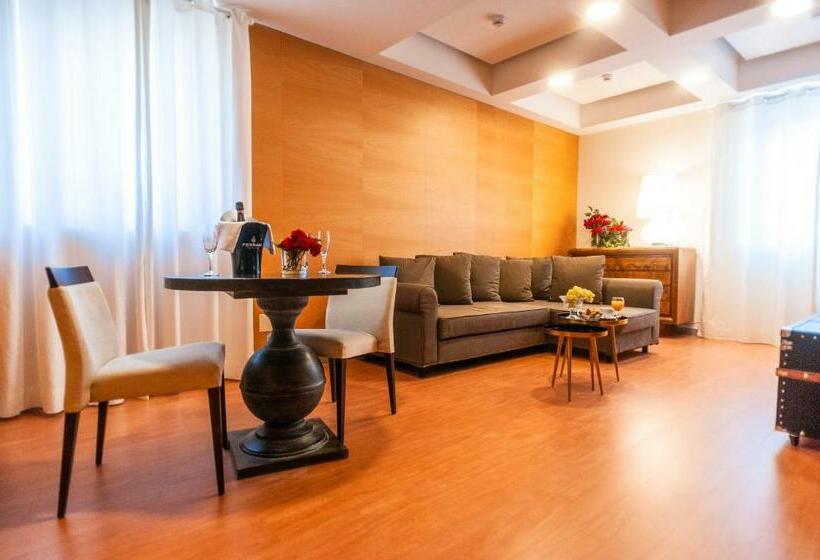 סוויטת ג'וניור דלוקס, Excelsior Bari