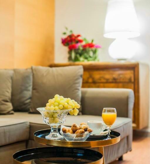 סוויטת ג'וניור דלוקס, Excelsior Bari