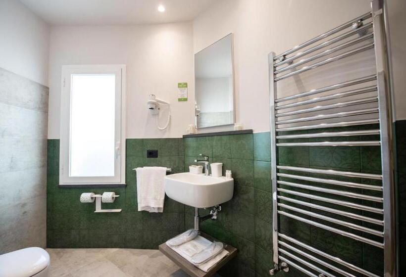 スーペリアールーム, Grand Hotel Faraglioni