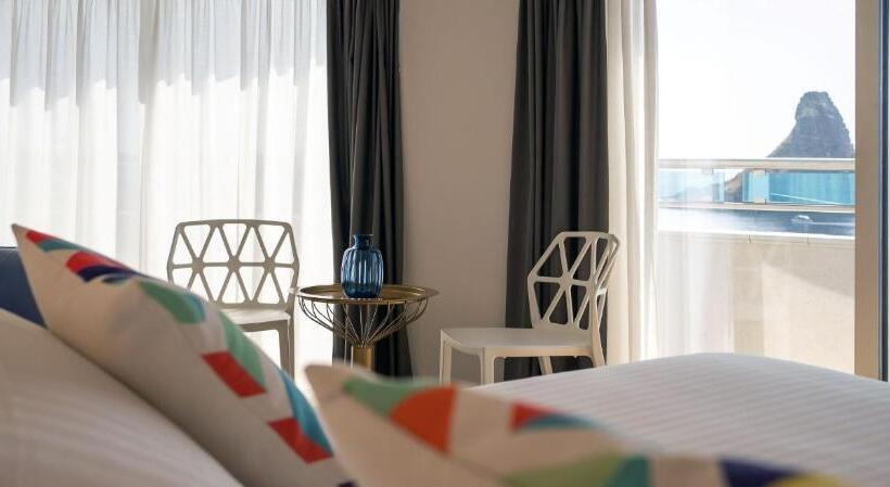 اتاق لوکس, Grand Hotel Faraglioni