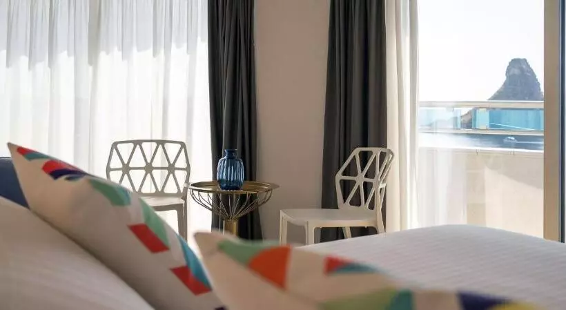 デラックスルーム, Grand Hotel Faraglioni