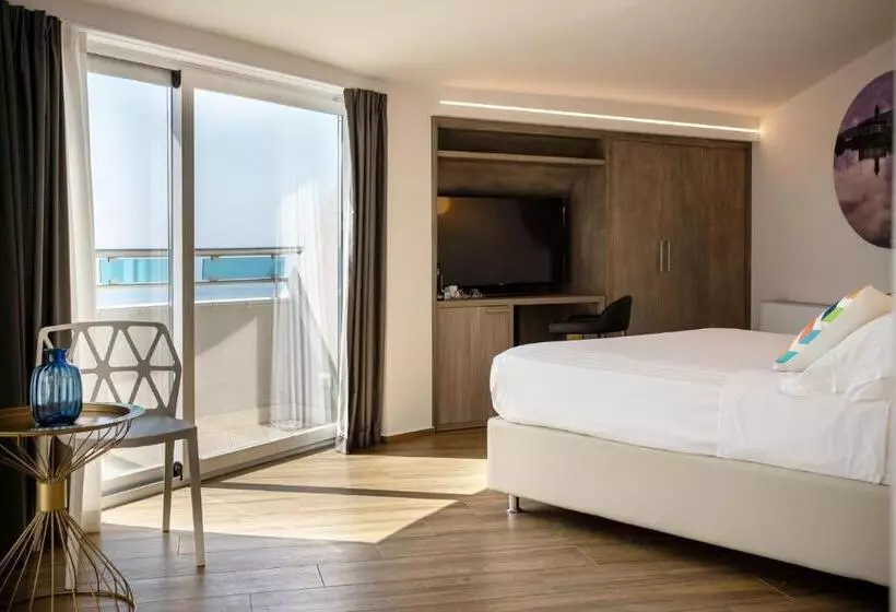 デラックスルーム, Grand Hotel Faraglioni