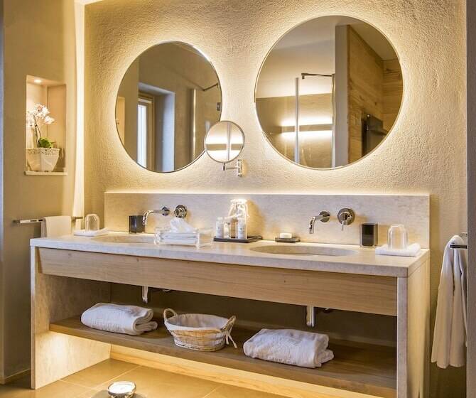 סוויטה, Hermitage Relais & Châteaux