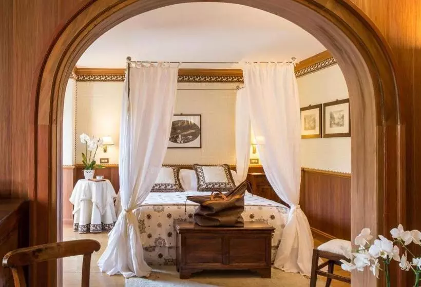 سوییت, Hermitage Relais & Châteaux