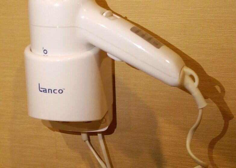 اتاق لوکس خانوادگی, The Imperial