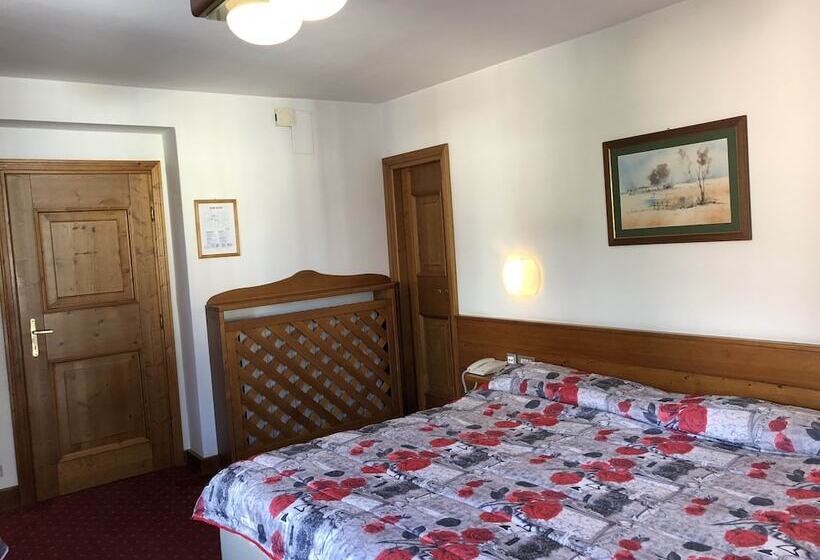 Номер Стандарт Трехместный, Majoni