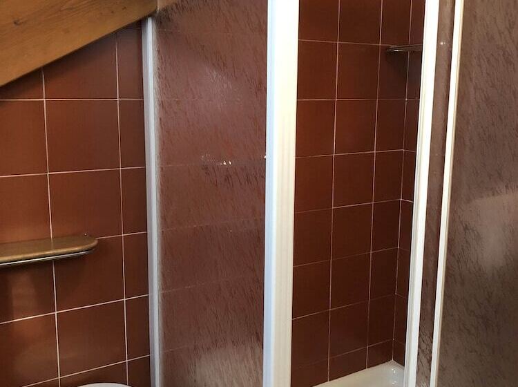 Полулюкс Вид на Горы, Majoni