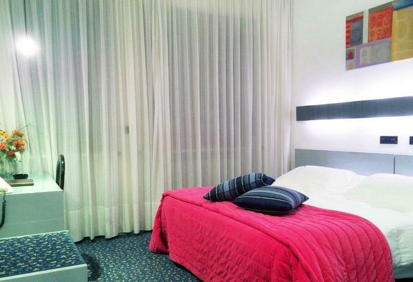 اتاق استاندارد یک نفره, Michelangelo