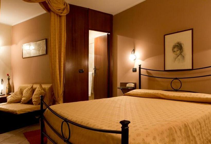 جناح جونيور, Rainero