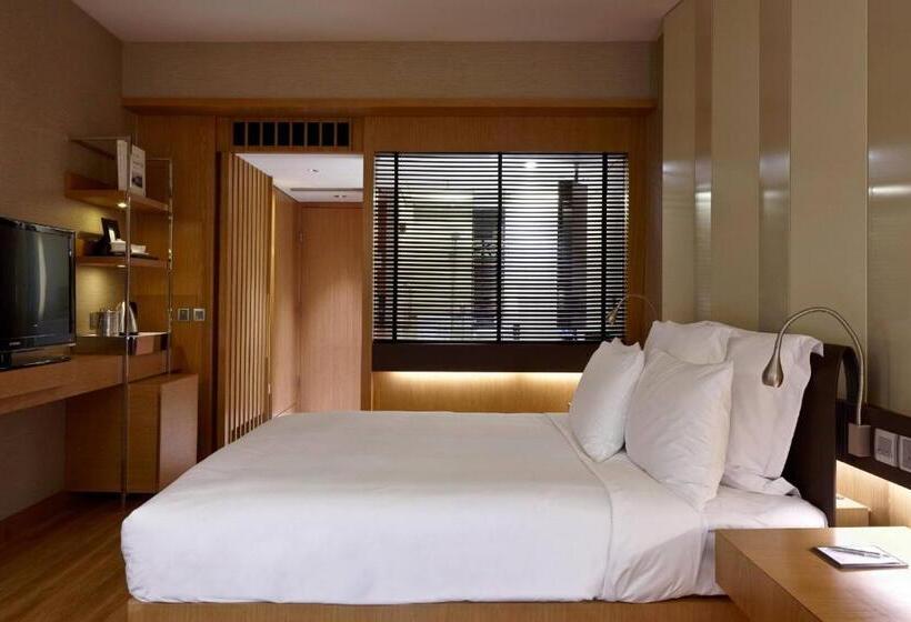 اتاق استاندارد با چشمانداز باغ, Renaissance Hong Kong Harbour View