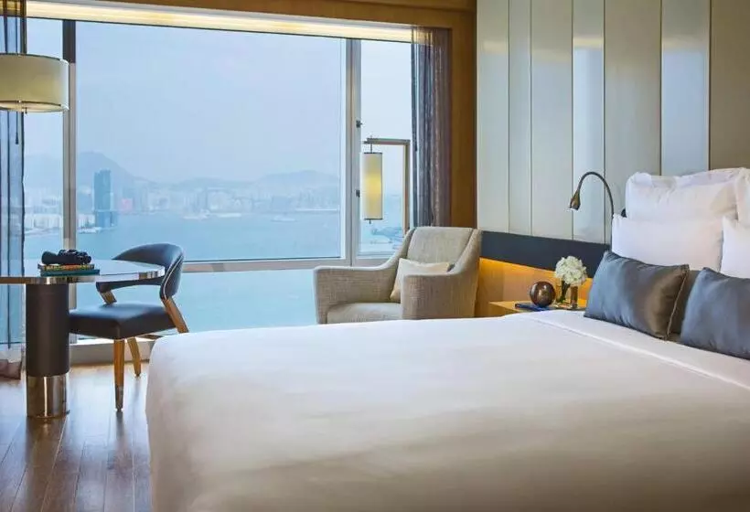 اتاق کلوب با چشم‌انداز, Renaissance Hong Kong Harbour View