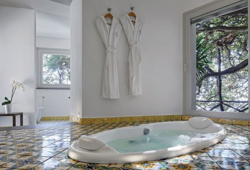 Люкс, Santa Caterina