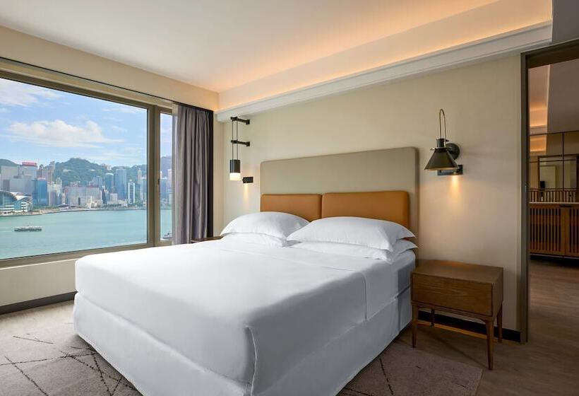 سوئیت کلاب, Sheraton Hong Kong Hotel & Towers