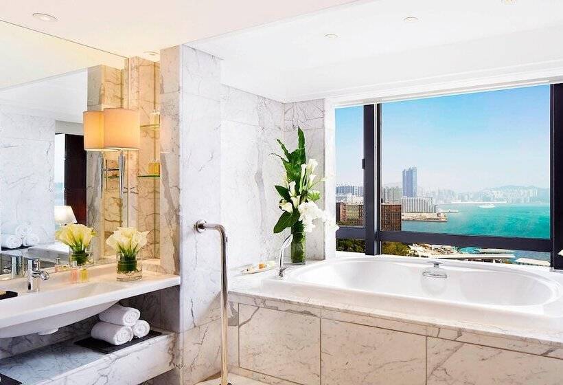 سوییت لوکس, Sheraton Hong Kong Hotel & Towers