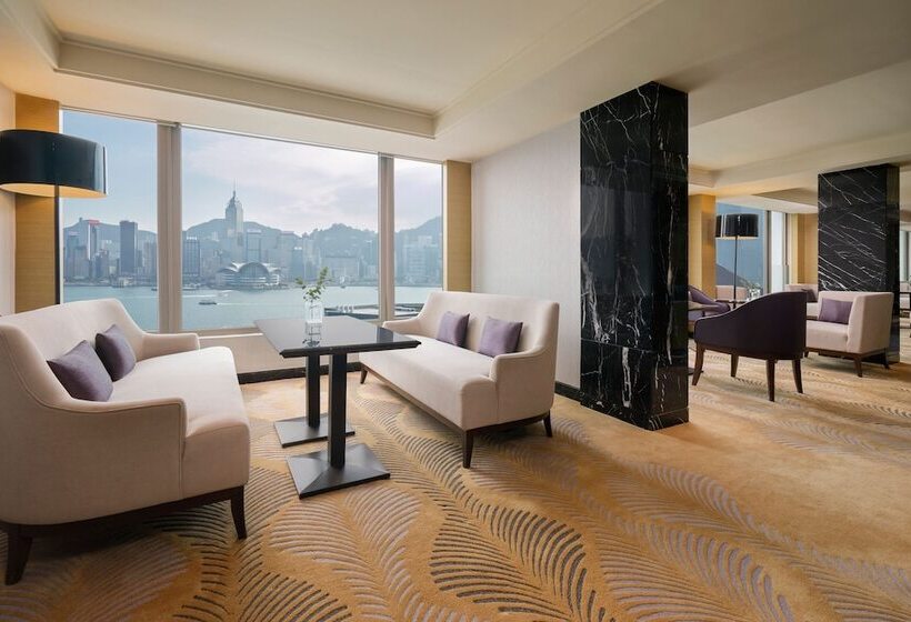 سوئیت کلوب با چشم‌انداز, Sheraton Hong Kong Hotel & Towers
