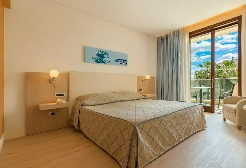اتاق سوپریور با چشمانداز باغ, Smy Carlos V Wellness & Spa Alghero