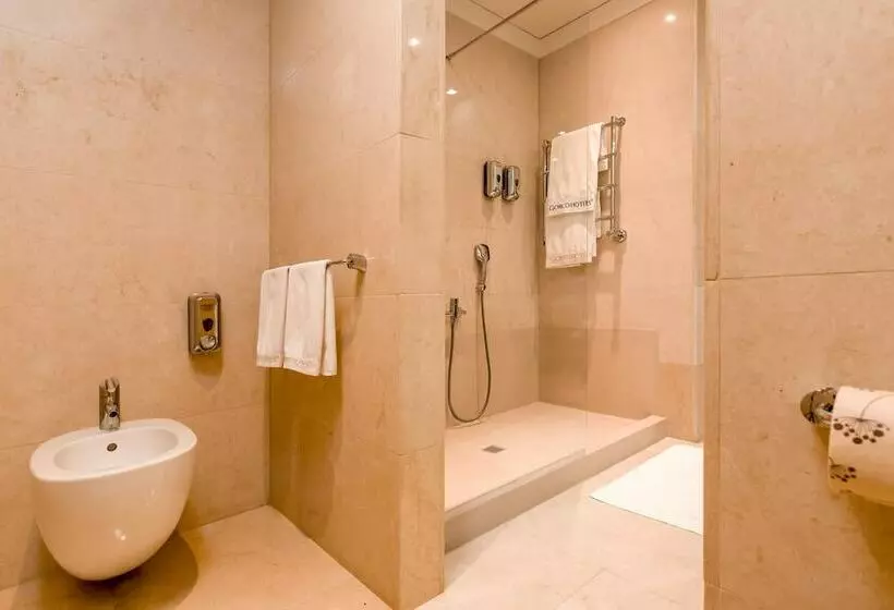 اتاق سوپریور با چشمانداز باغ, Smy Carlos V Wellness & Spa Alghero