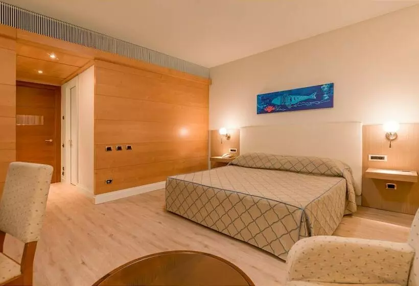 اتاق سوپریور با چشمانداز باغ, Smy Carlos V Wellness & Spa Alghero