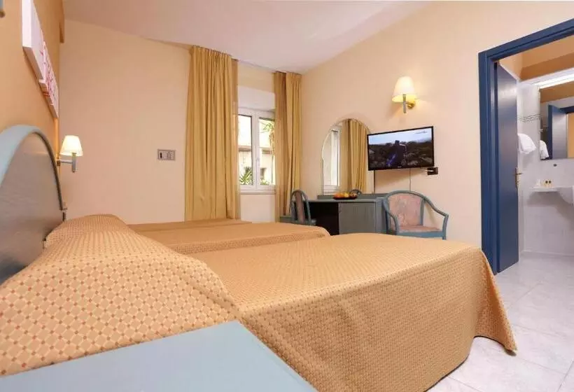 اتاق کلاسیک سه تخته, & Spa Riviera Castelsardo