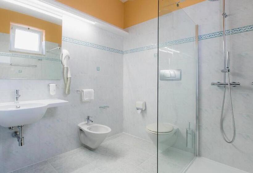 Номер Стандарт Вид на Море, & Spa Riviera Castelsardo