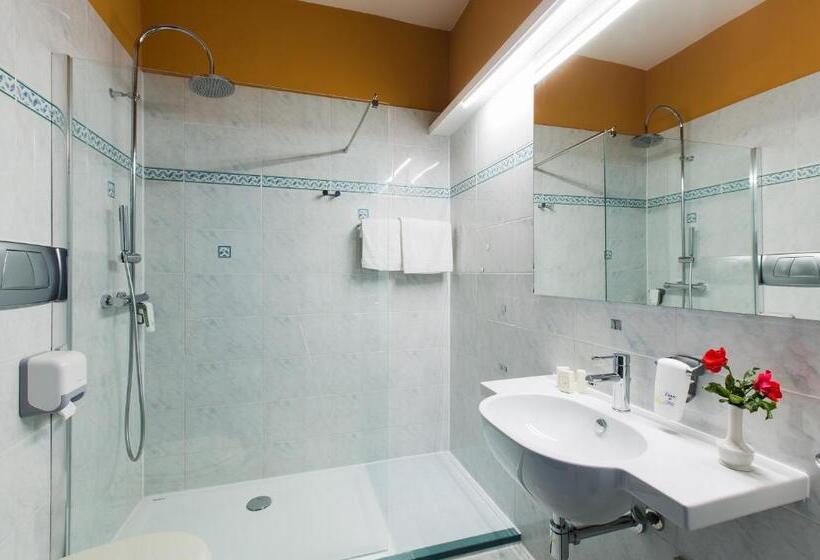 Номер Стандарт Вид на Море, & Spa Riviera Castelsardo