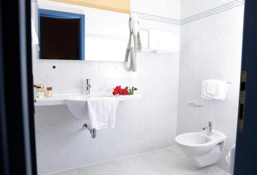 Номер Стандарт Вид на Море, & Spa Riviera Castelsardo