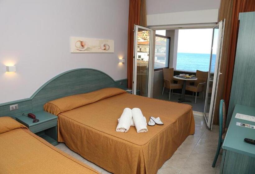 Triple Room Sea View, & Spa Riviera Castelsardo