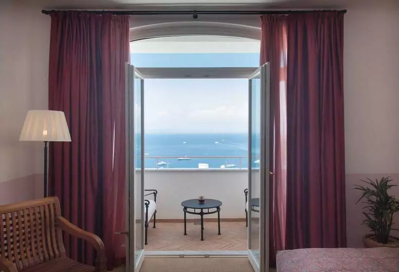 اتاق استاندارد, Il Capri Hotel