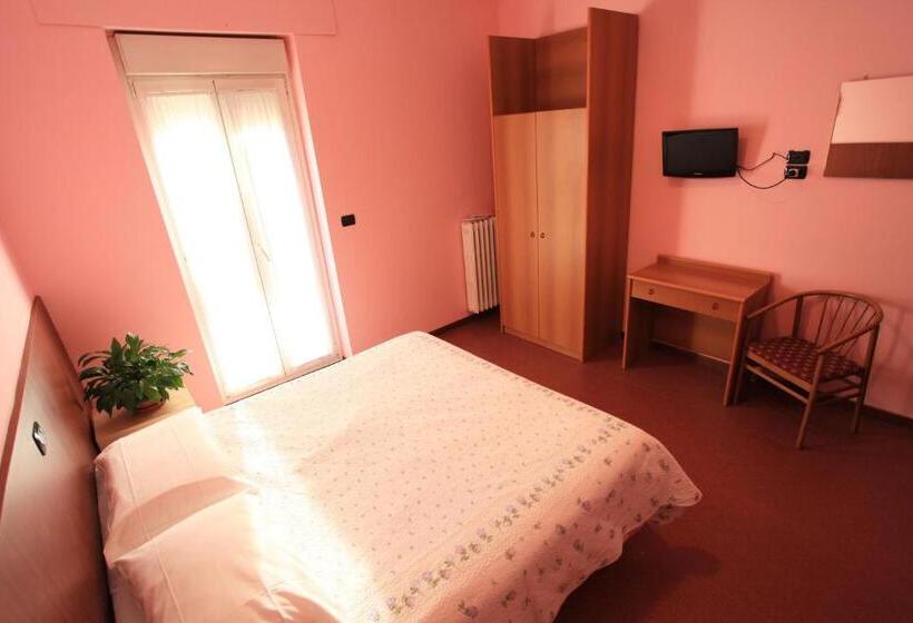Chambre Standard, Torrismondi