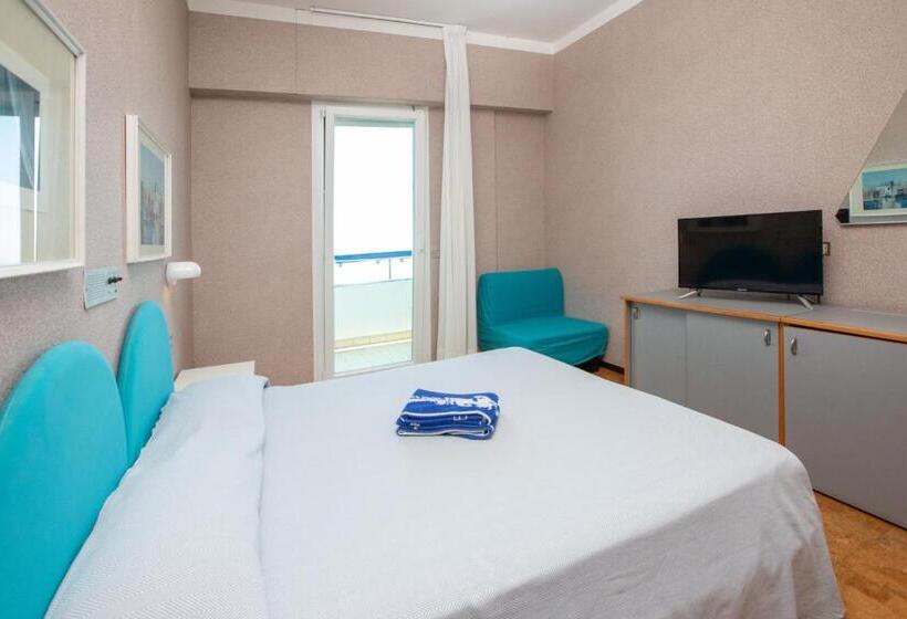 스탠다드 트리플 발코니 룸, Venere