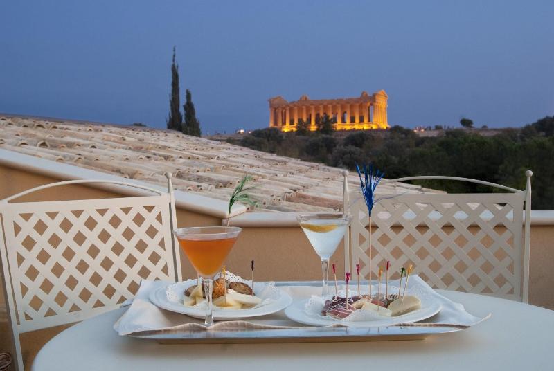 סוויטה נשיאותית, Villa Athena Resort