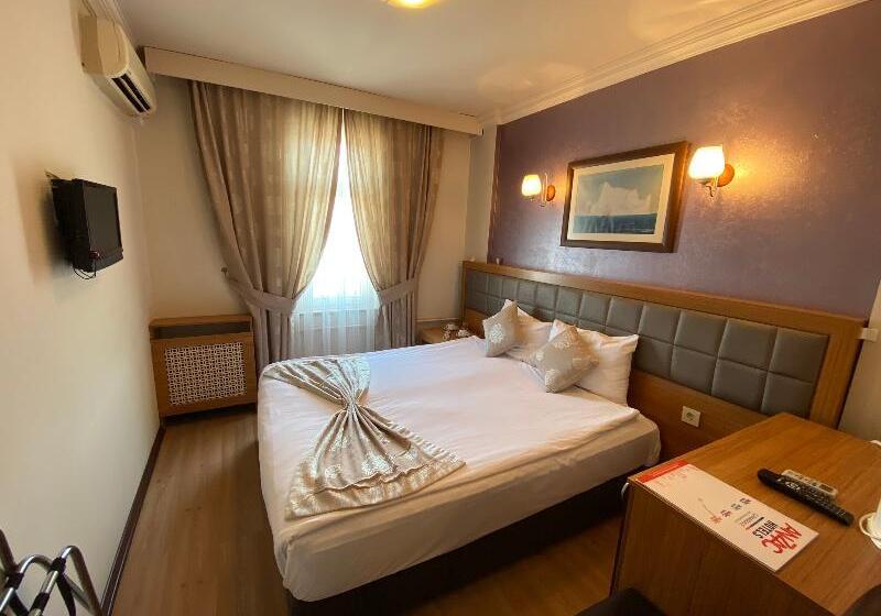 סוויטה נשיאותית, Villa Athena Resort