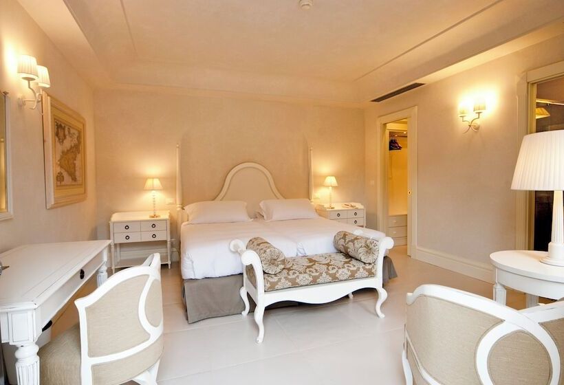 اتاق لوکس, Villa Athena Resort