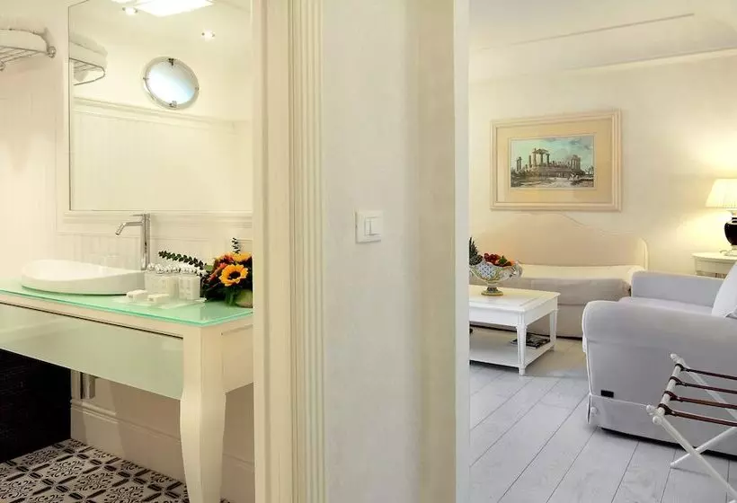 スイート, Villa Athena Resort