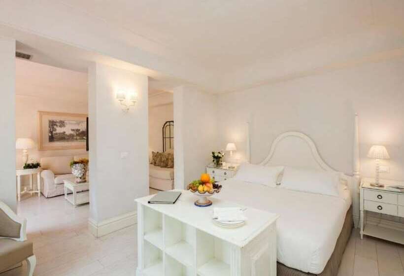 סוויטה, Villa Athena Resort