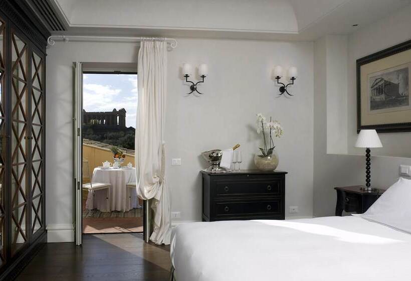 סוויטה נשיאותית, Villa Athena Resort