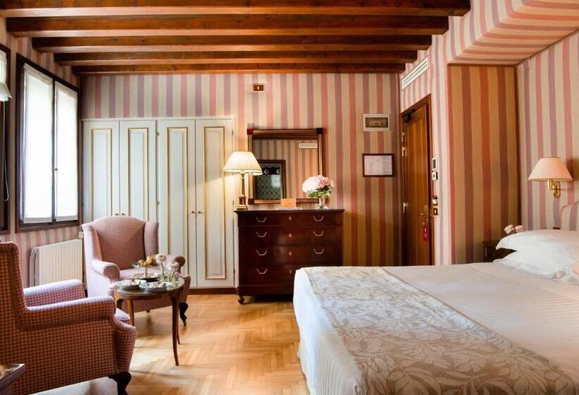 スーペリアールーム, Villa Cipriani