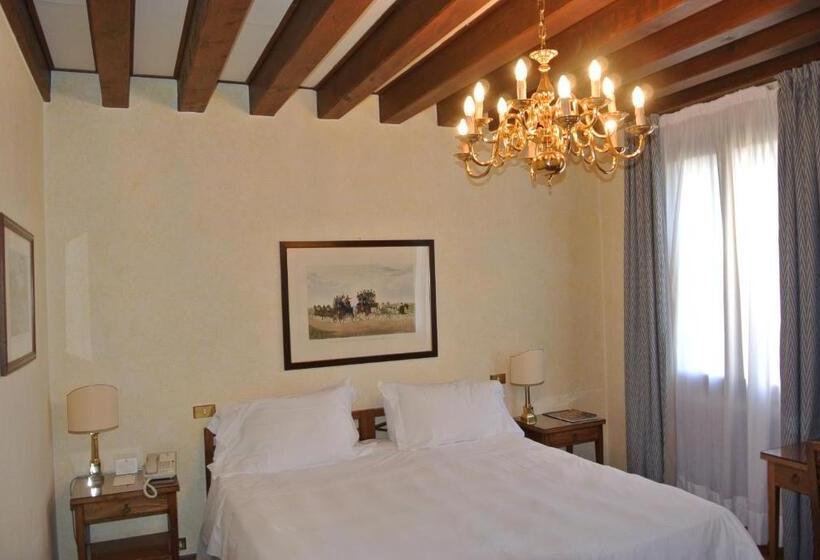 デラックスルーム, Villa Cipriani