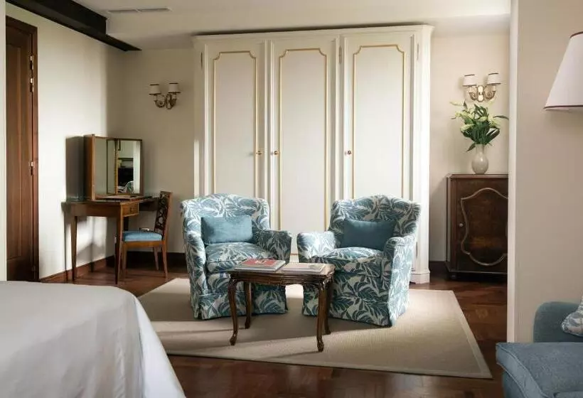 庭の見えるジュニアスイート, Villa Cipriani