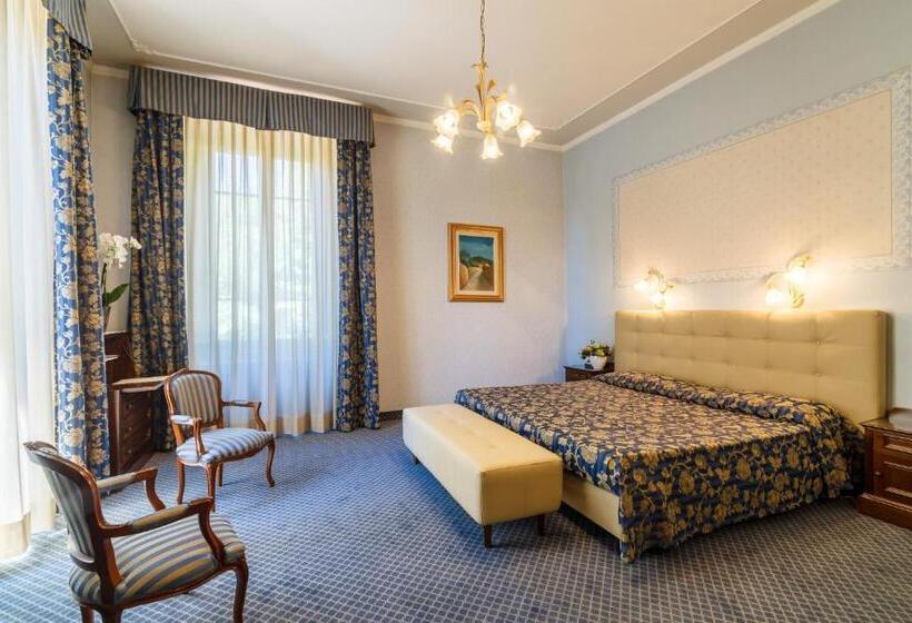 סוויטה, Villa Delle Rose