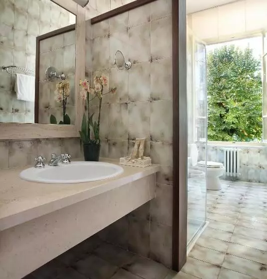 スイート, Villa Delle Rose